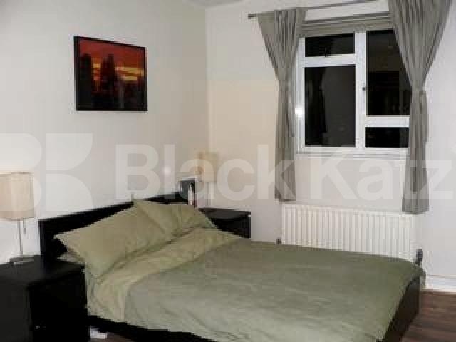 			Stunning New instruction!!!, 2 Bedroom, 1 bath, 1 reception Flat			 Glynde reach, Harrison street, Euston / Kings cross